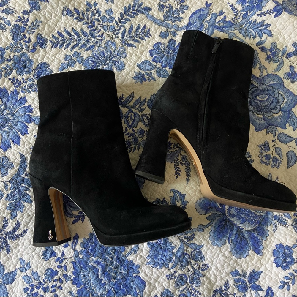 Sam Edelman Suede 70s Inspired Boots